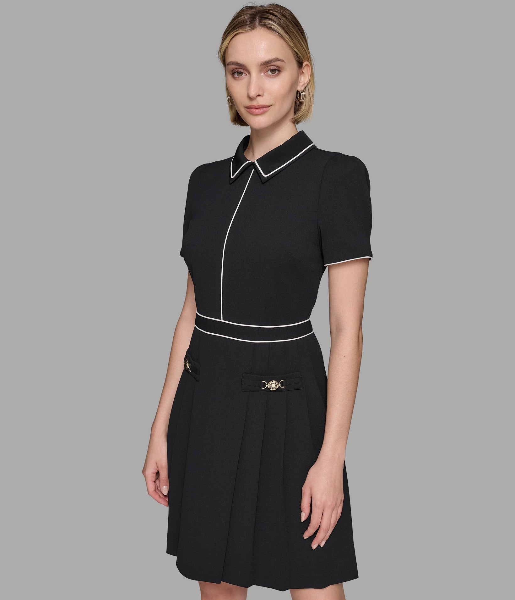 SHORT SLEEVE COLLAR A LINE DRESS