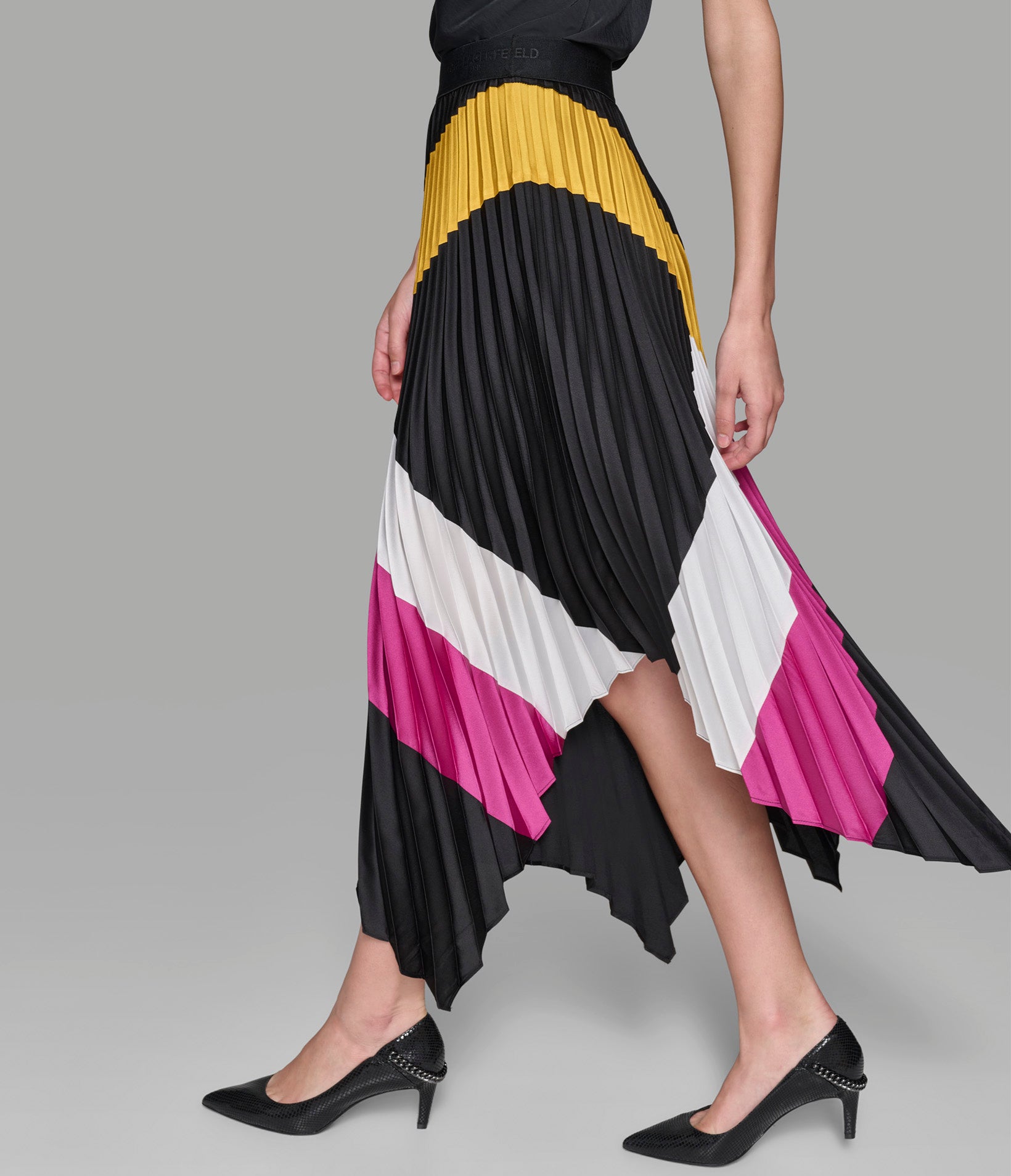 SILKY CREPE COLORBLOCK PLEATED SKIRT