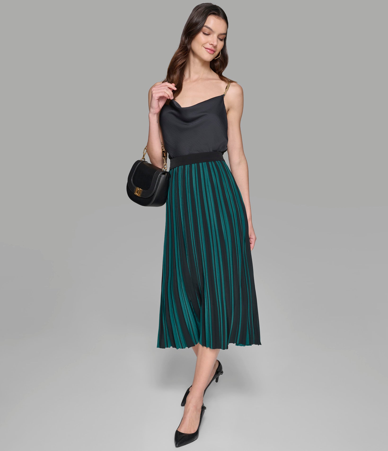 SILKY CREPE PLEATED SKIRT