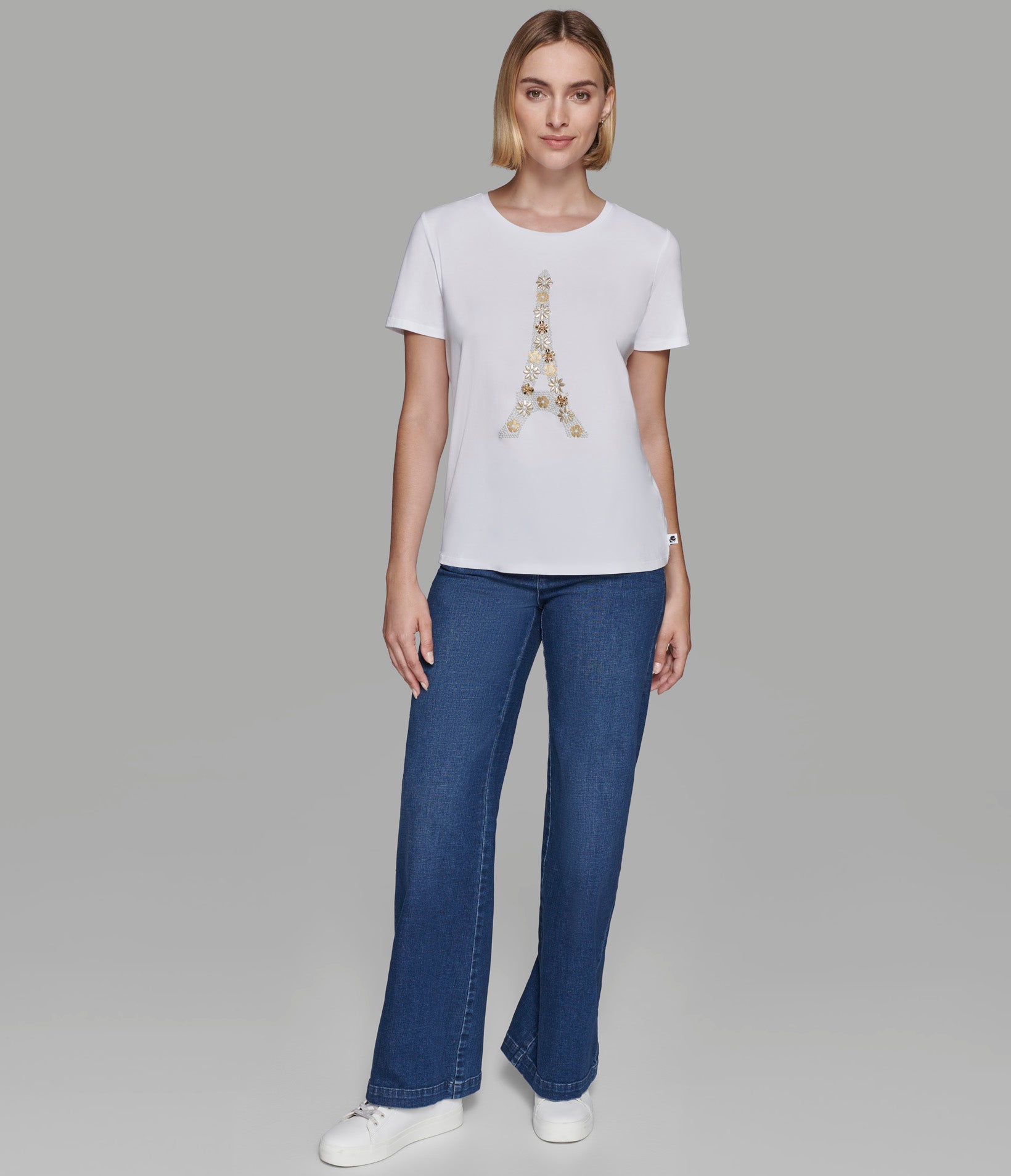 TEE WITH EIFFEL TOWER WITH STUDS AND PINS