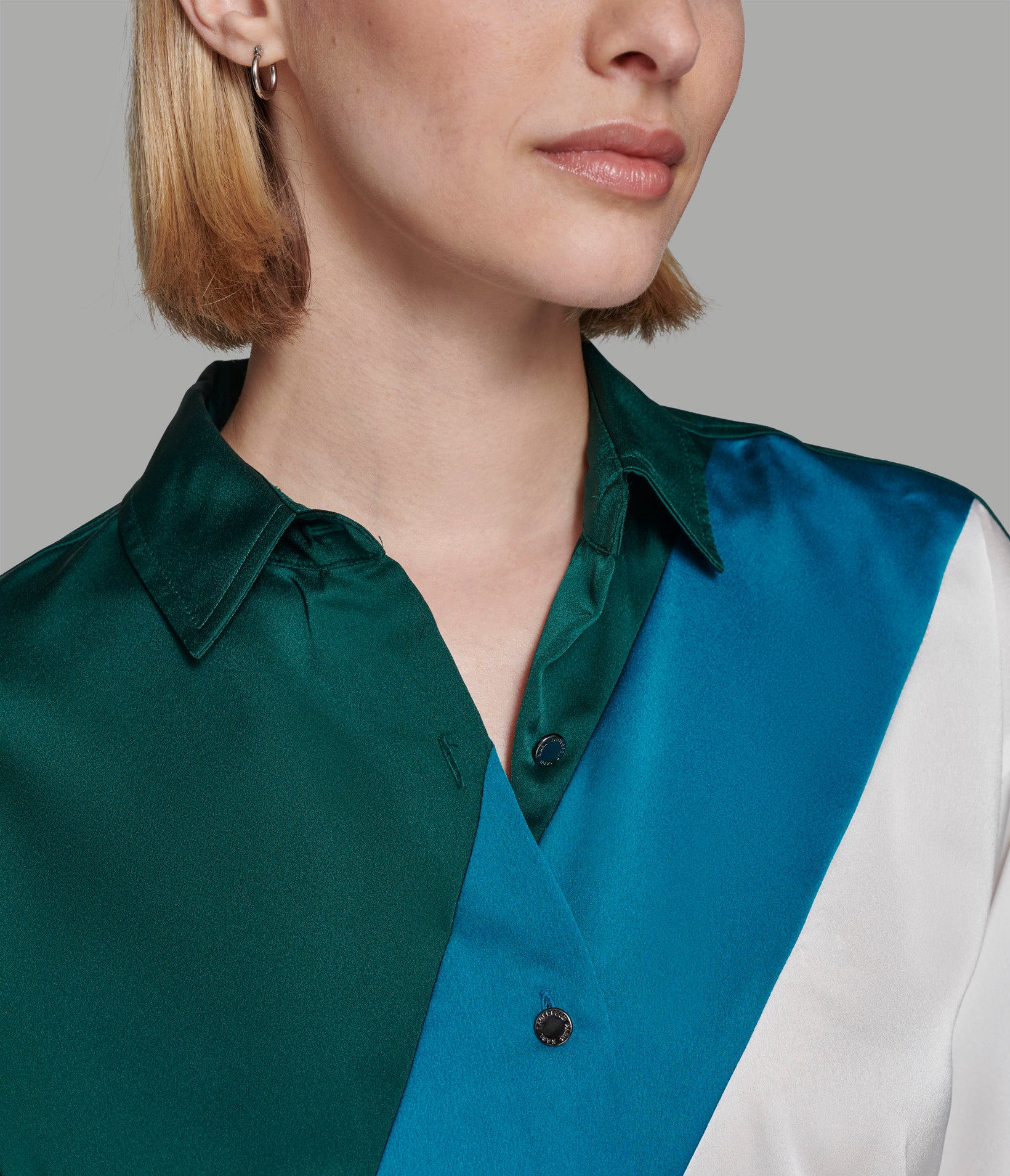 COLORBLOCK CDC SATIN BLOUSE SOFT