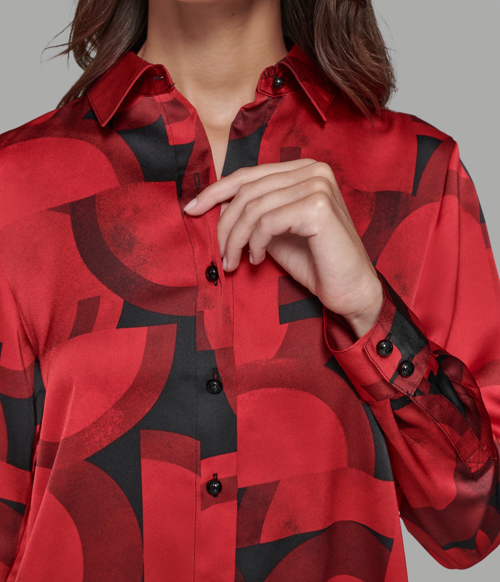 ALL OVER TOSSED LOGO BUTTON FRONT BLOUSE