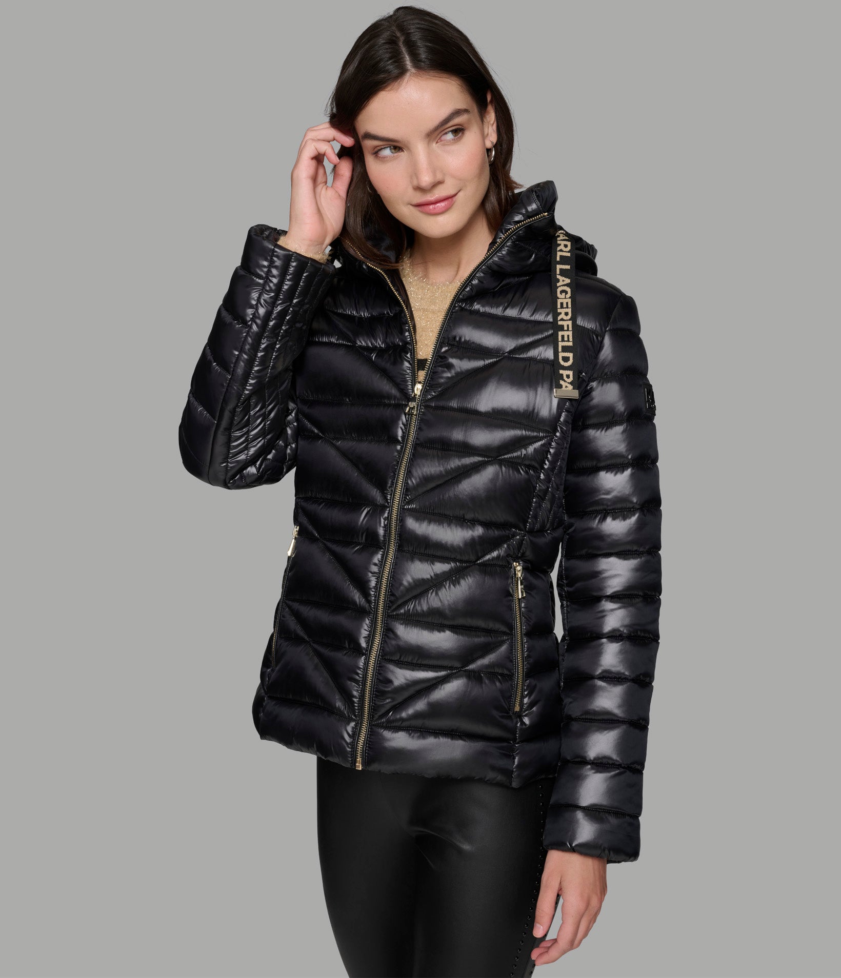 SHORT PUFFER JACKET WITH LOGO