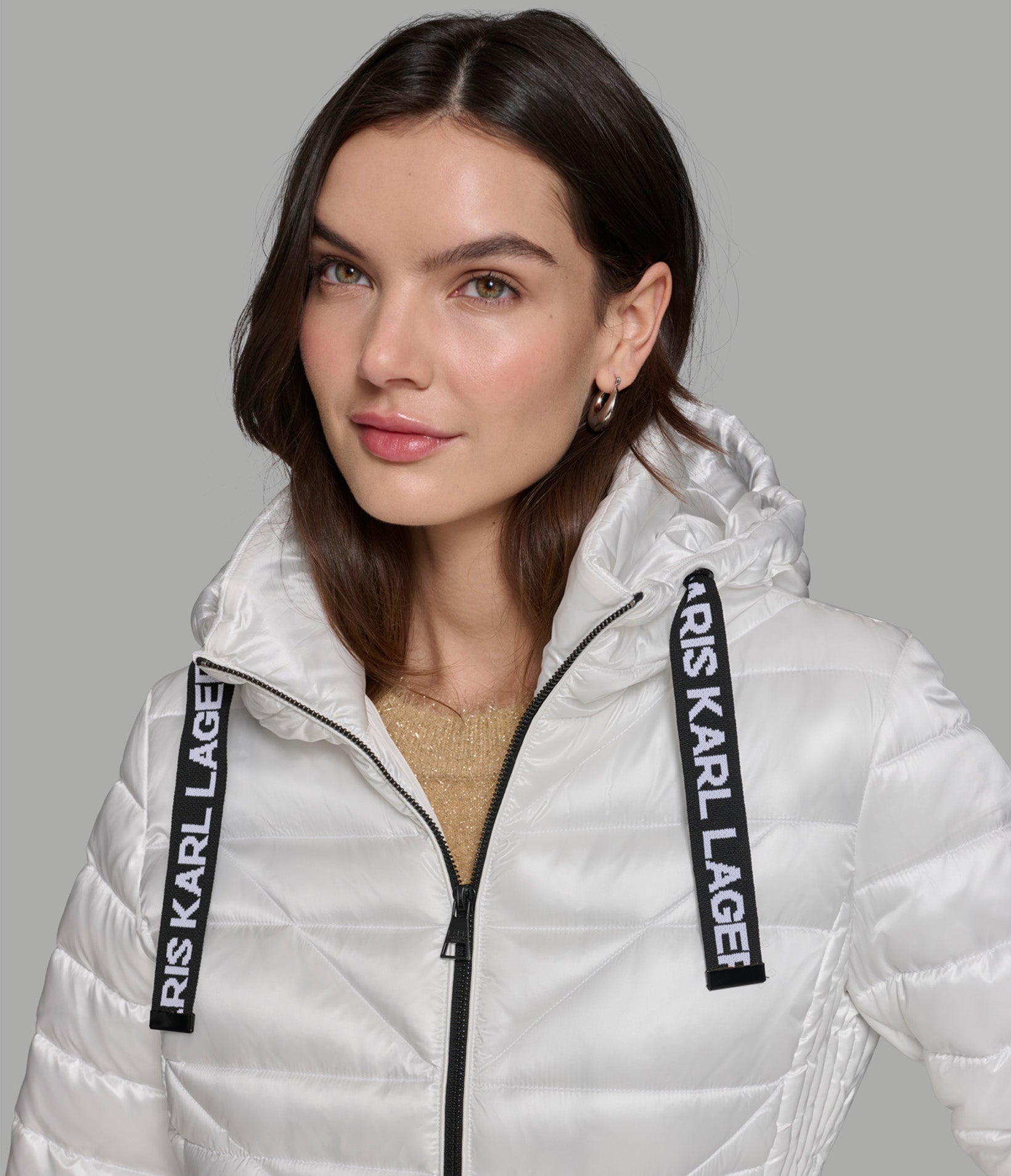 SHORT PUFFER JACKET WITH LOGO