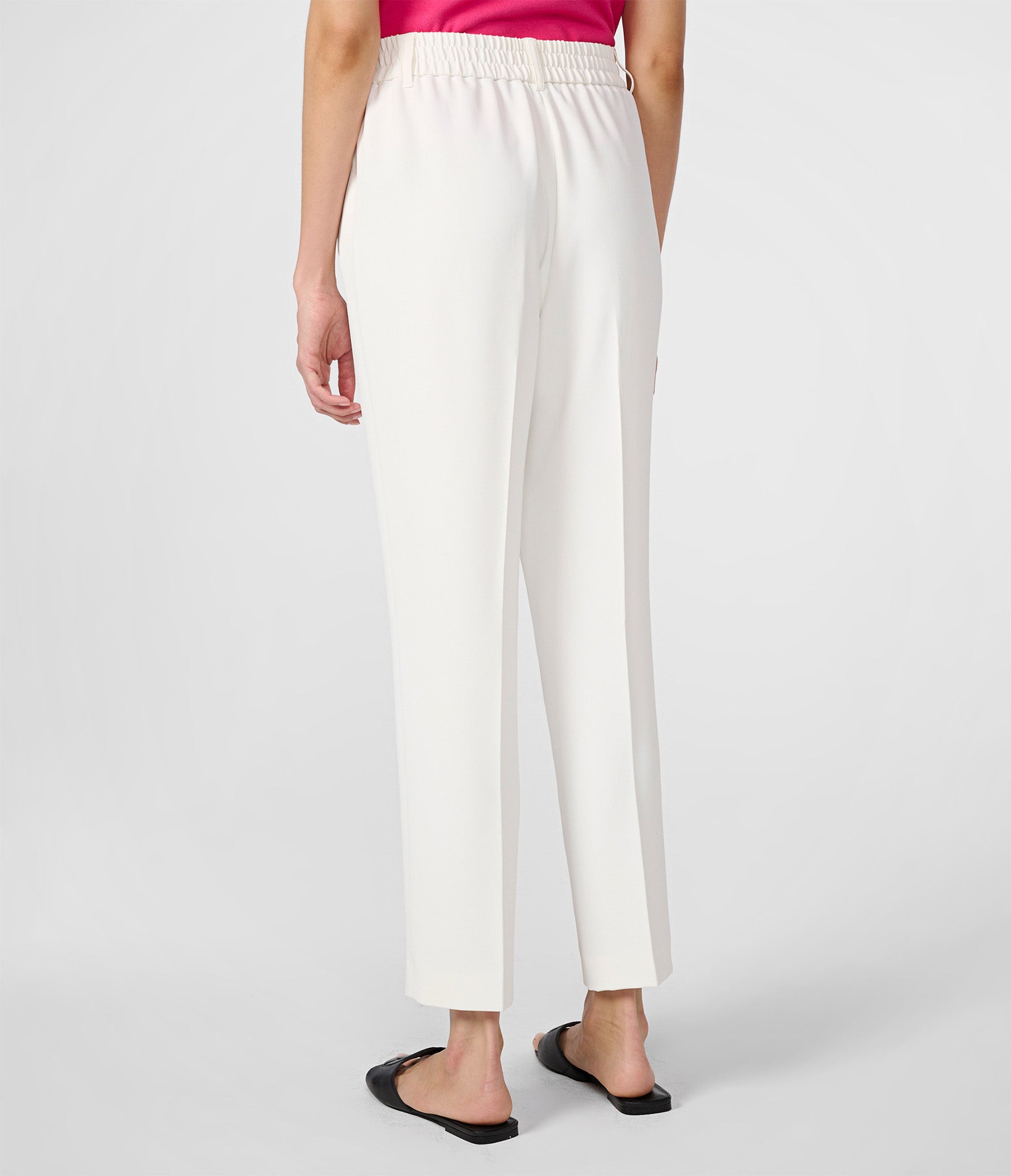 ELASTIC WAIST TAPERED PANT