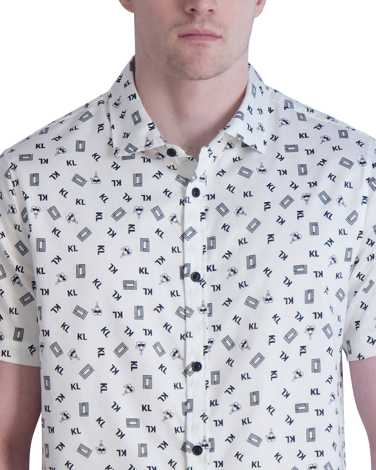 ALL OVER PRINTED SHORT SLEEVE BUTTON DOWN